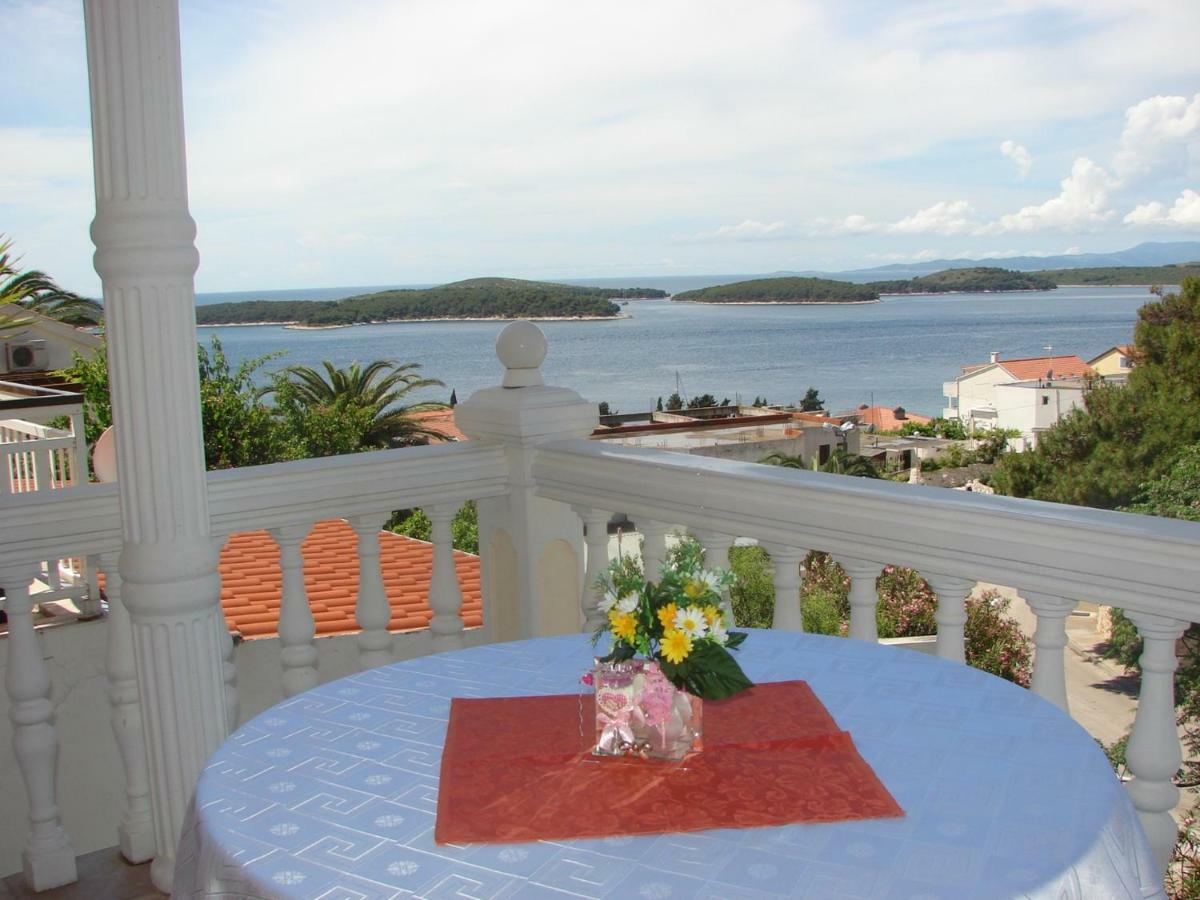 Apartmens Spiko 2 Hotel Hvar Town Exterior foto