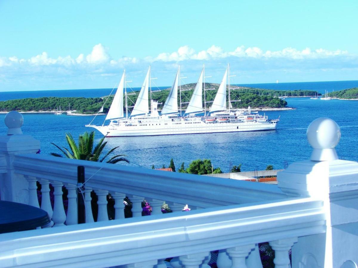 Apartmens Spiko 2 Hotel Hvar Town Exterior foto